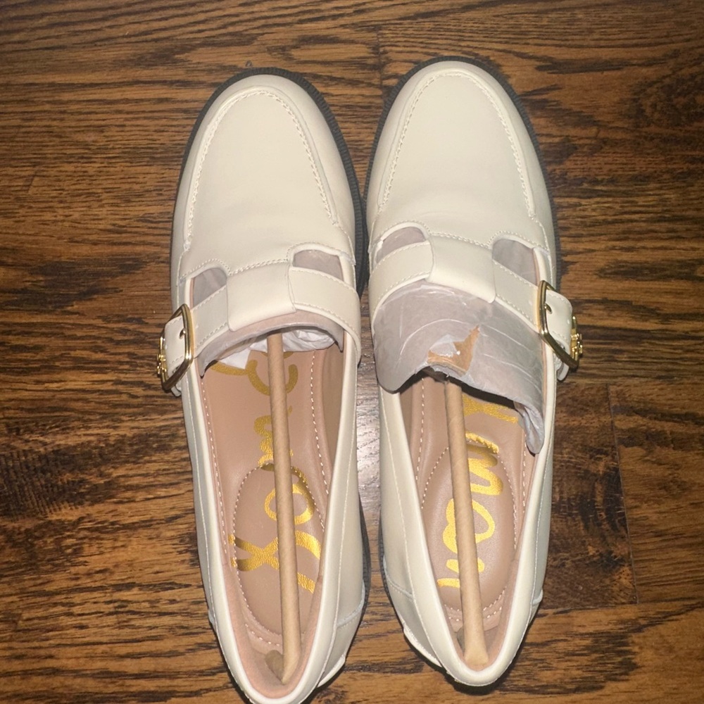 Elegant Cream Loafers with Gold Buckle